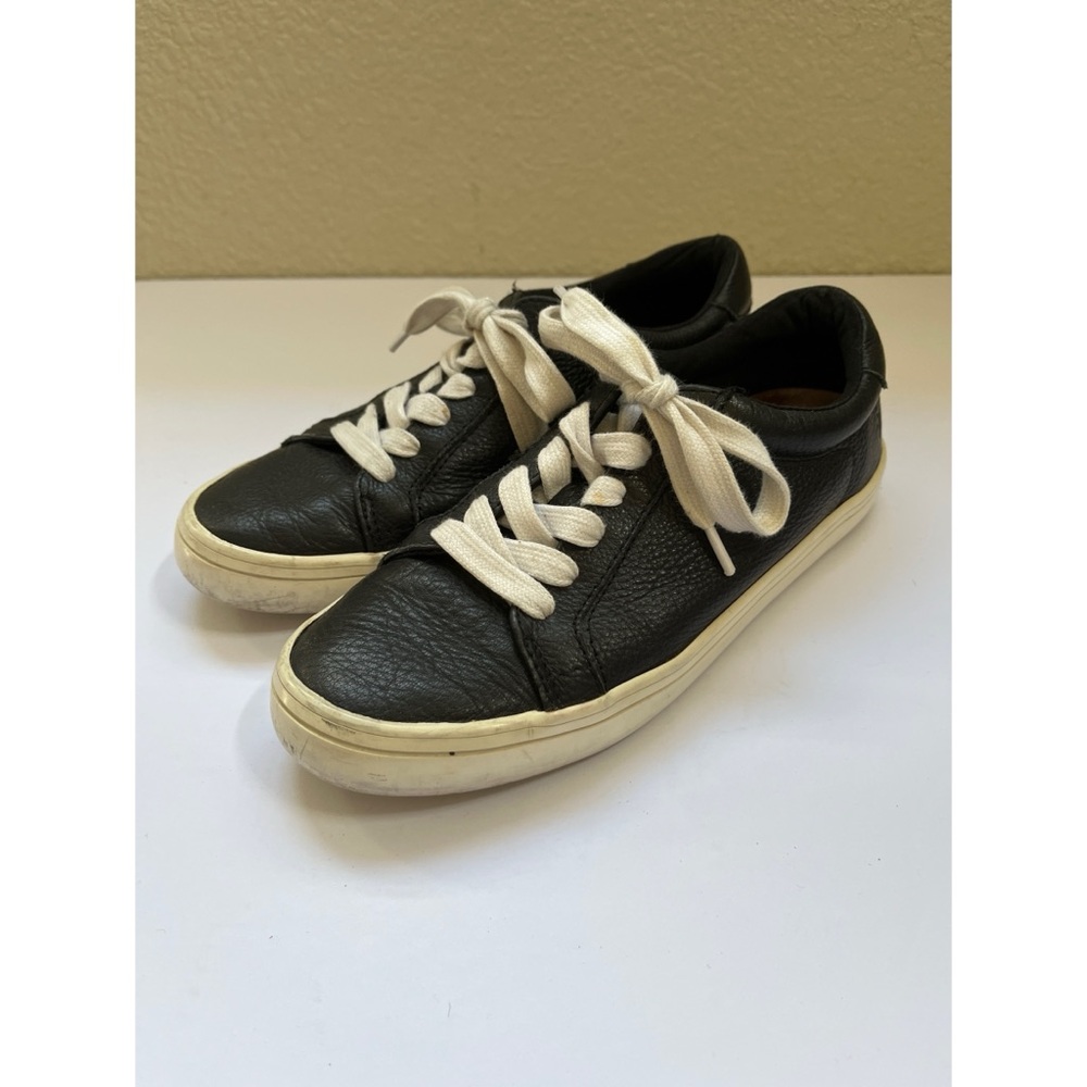 Frye Low Lace Up Black Leather Sneakers Women’s Size 7